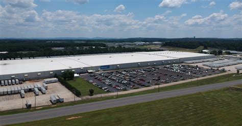 Cullman walmart - Walmart will spend $350 million to outfit its regional distribution center in Cullman with robotics and artificial intelligence programming in order to nearly double the number of products it can ...